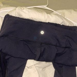 Black lululemon leggings size 8 with cute detail